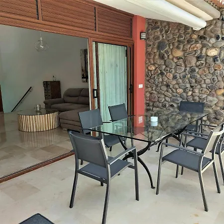 Casa Tauro Golf - Luxury With Sea View 펜션 라스팔마스