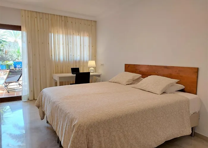 Dom wakacyjny Casa Tauro Golf - Luxury With Sea View