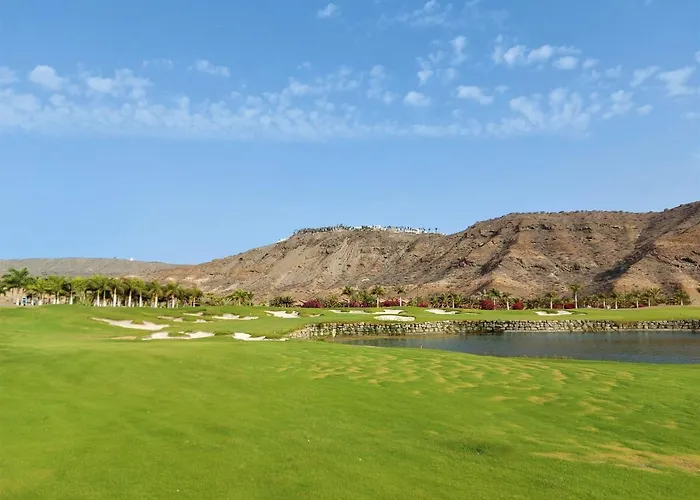 Dom wakacyjny Casa Tauro Golf - Luxury With Sea View